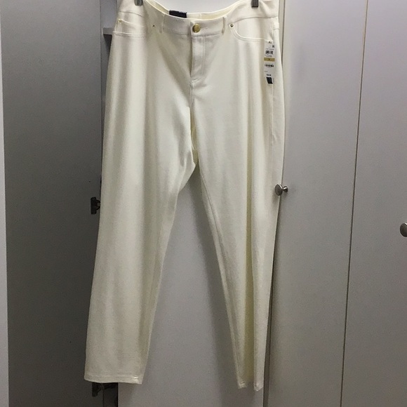 INC SKINNY LEG CURVY FIT WOMANS PANTS - Picture 3 of 14